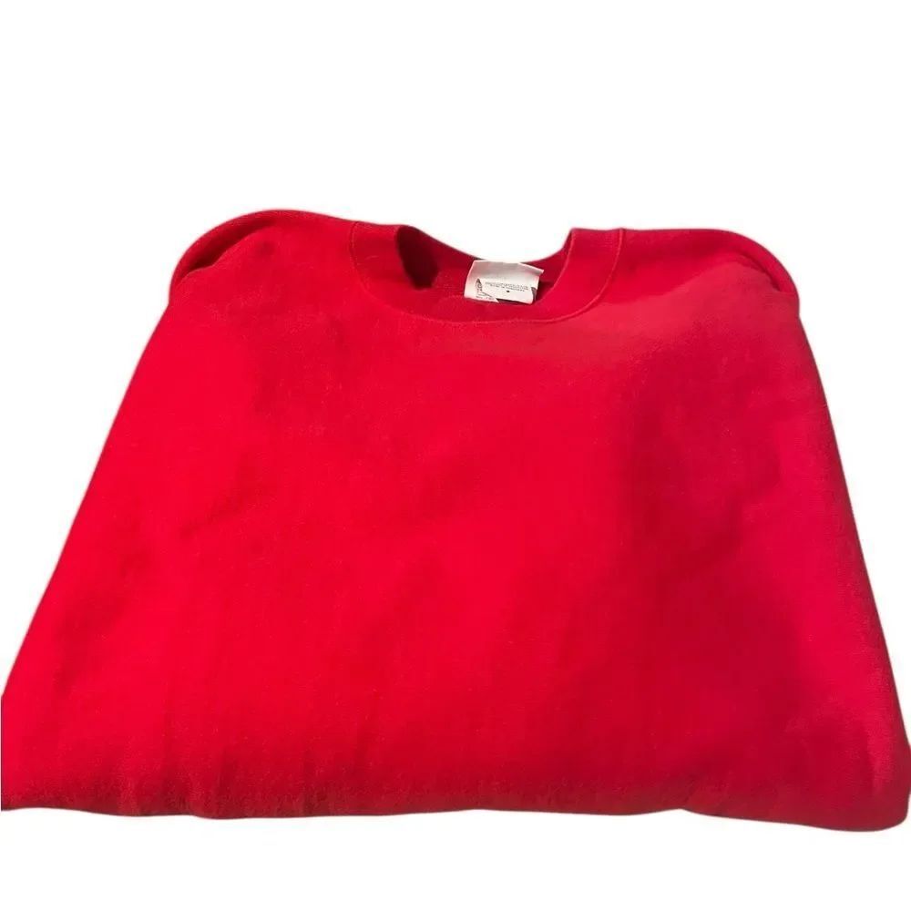 Champion Classic Red Crewneck Sweatshirt excellent condition sz Medium